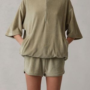 ESSENTIAL FEAR OF GOD BRAND NEW